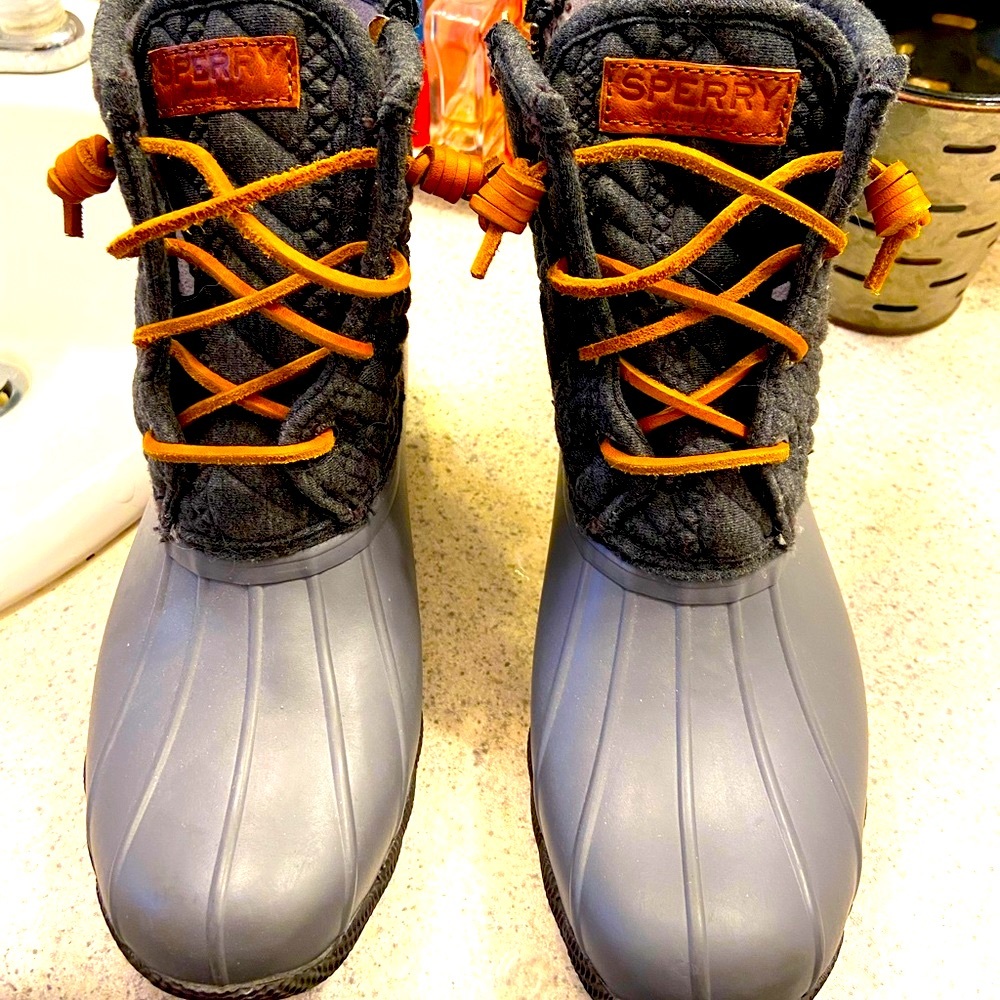 New sperry boots